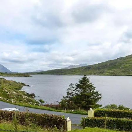 Lough Fee * Renvyle